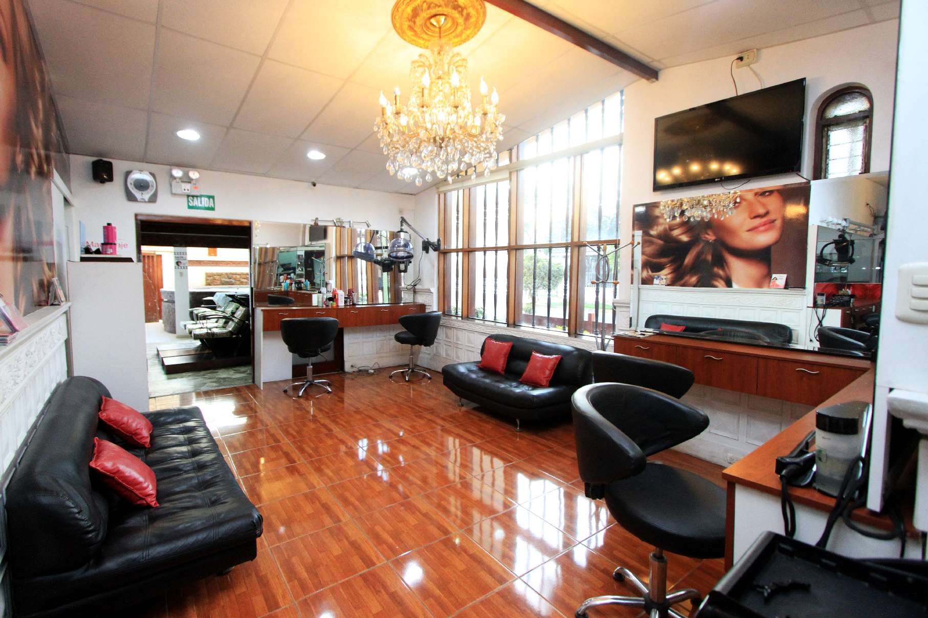 Instalaciones Rouse Urban Salon Spa